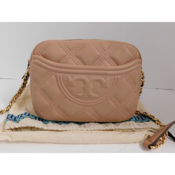 Tory Burch Handbags - New Tory Burch Fleming Pink Quilted Camera Crossbody Shoulder‎ Bag NWOT